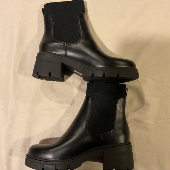 NWT Red Top Womens Black Leather Chelsea Boots lug sole ankle Chunky Size 8 NEW - Picture 5 of 11